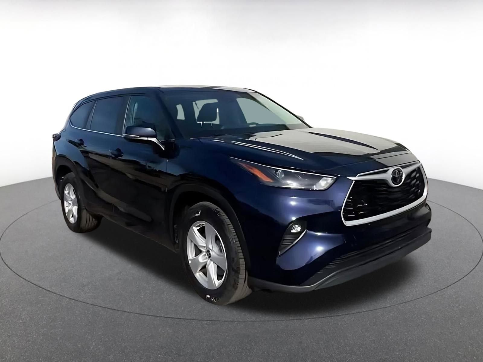 Thumbnail: 2025 Toyota Highlander - 3