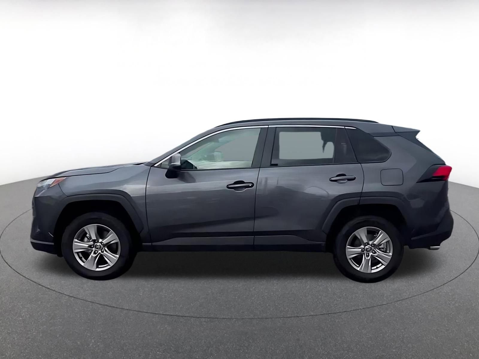 Thumbnail: 2025 Toyota RAV4 - 9