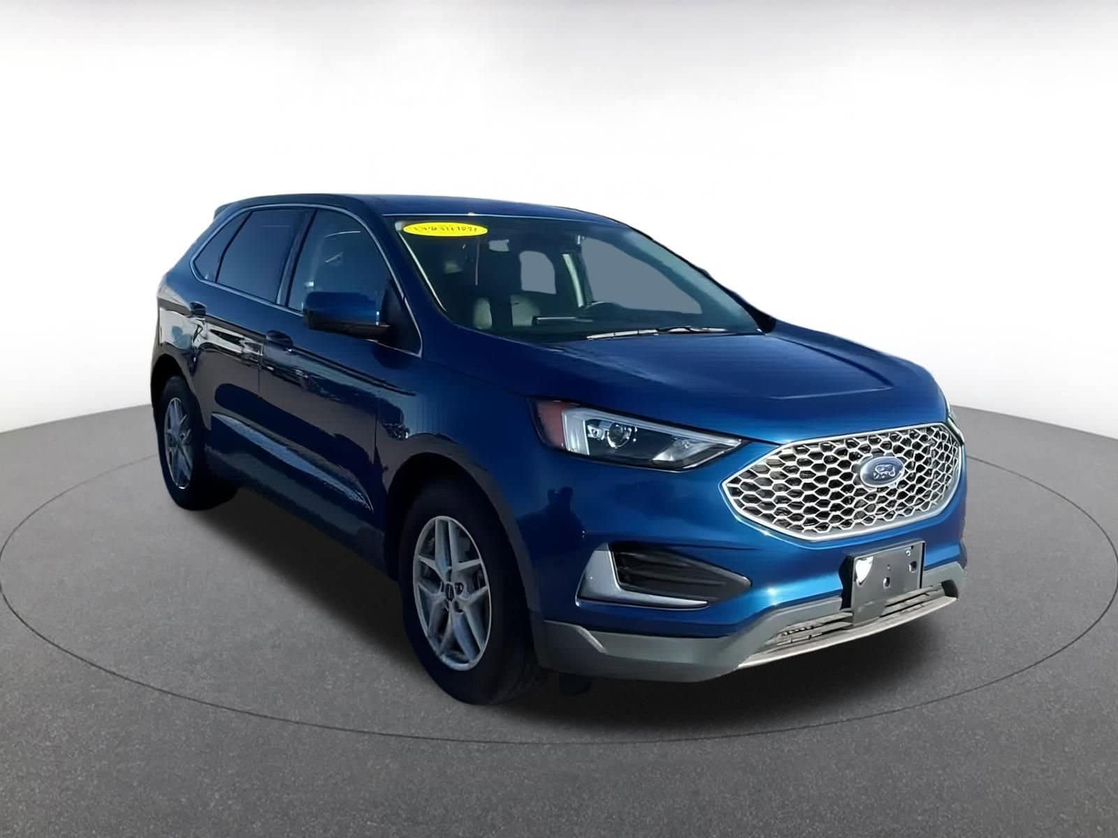Thumbnail: 2024 Ford Edge - 3