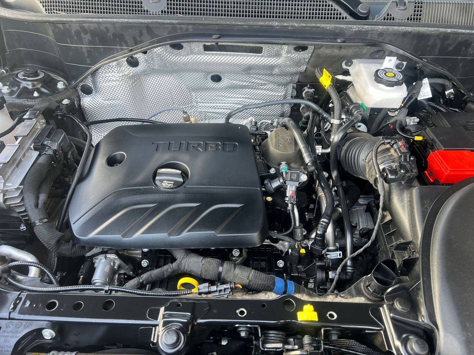 Thumbnail: 2025 Buick Encore GX - 32