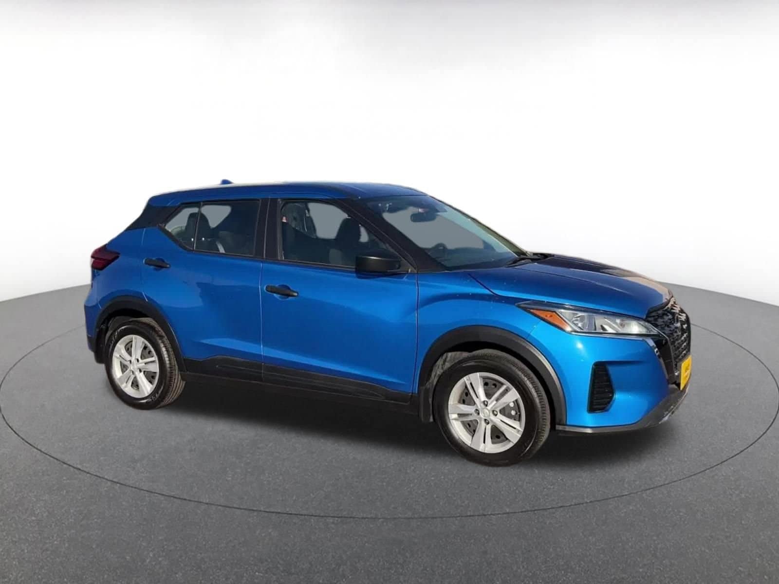 Thumbnail: 2024 Nissan Kicks - 2