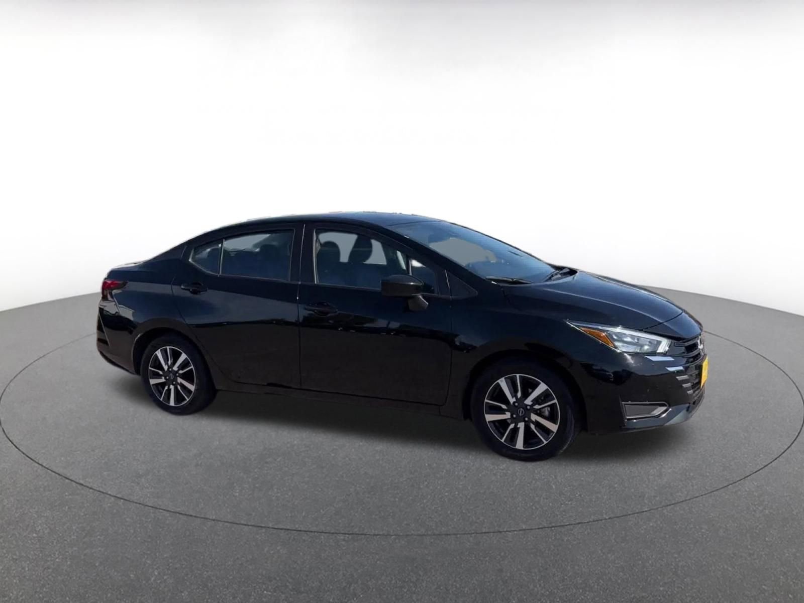 Thumbnail: 2025 Nissan Versa - 2