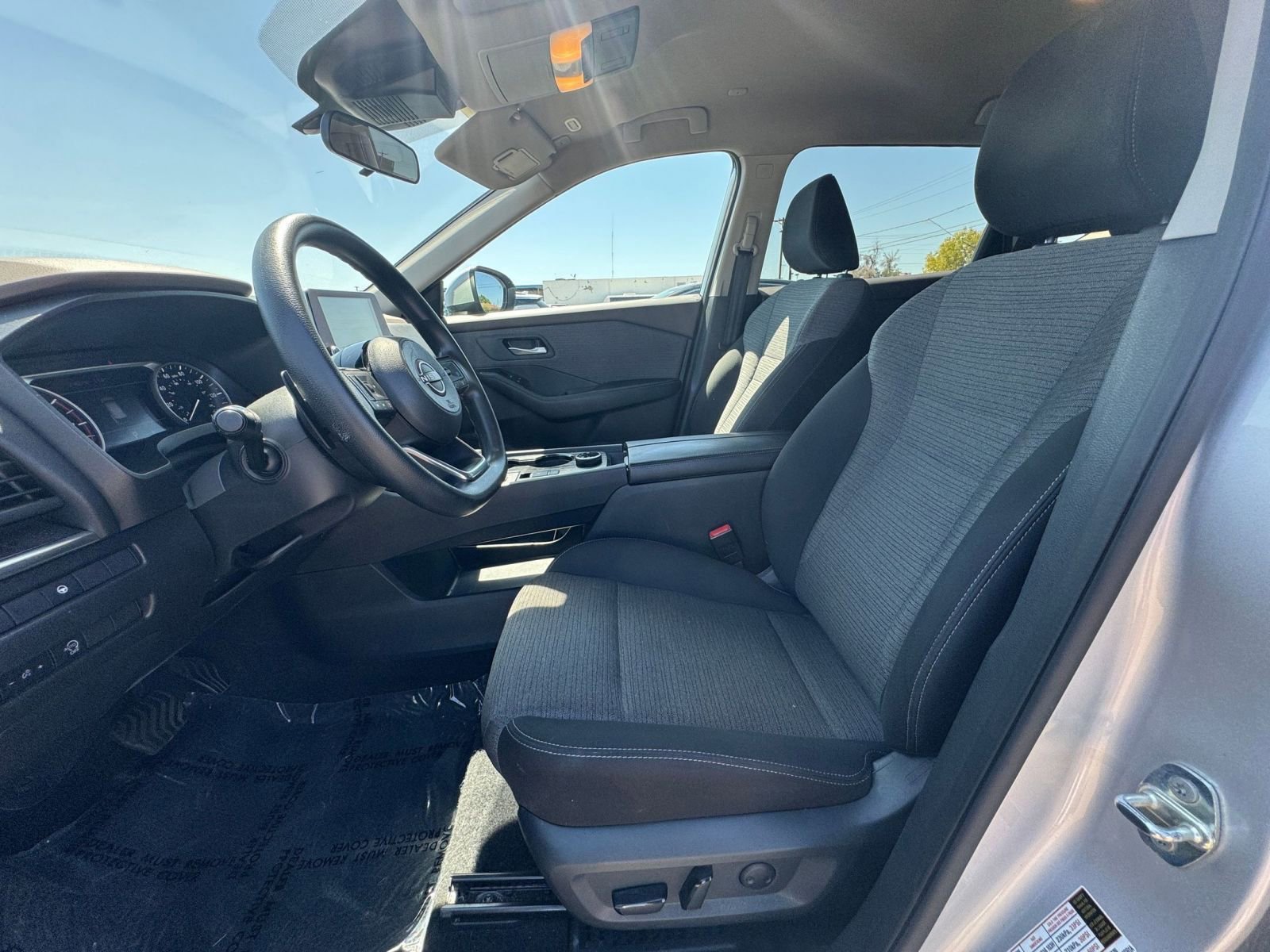 Thumbnail: 2023 Nissan Rogue - 28