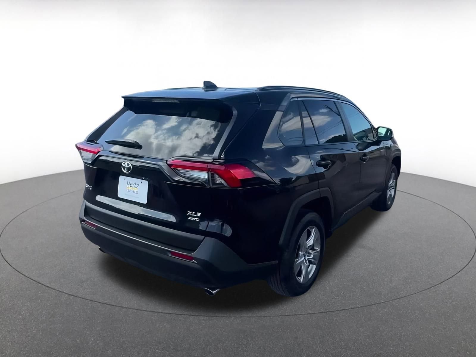 Thumbnail: 2025 Toyota RAV4 - 14