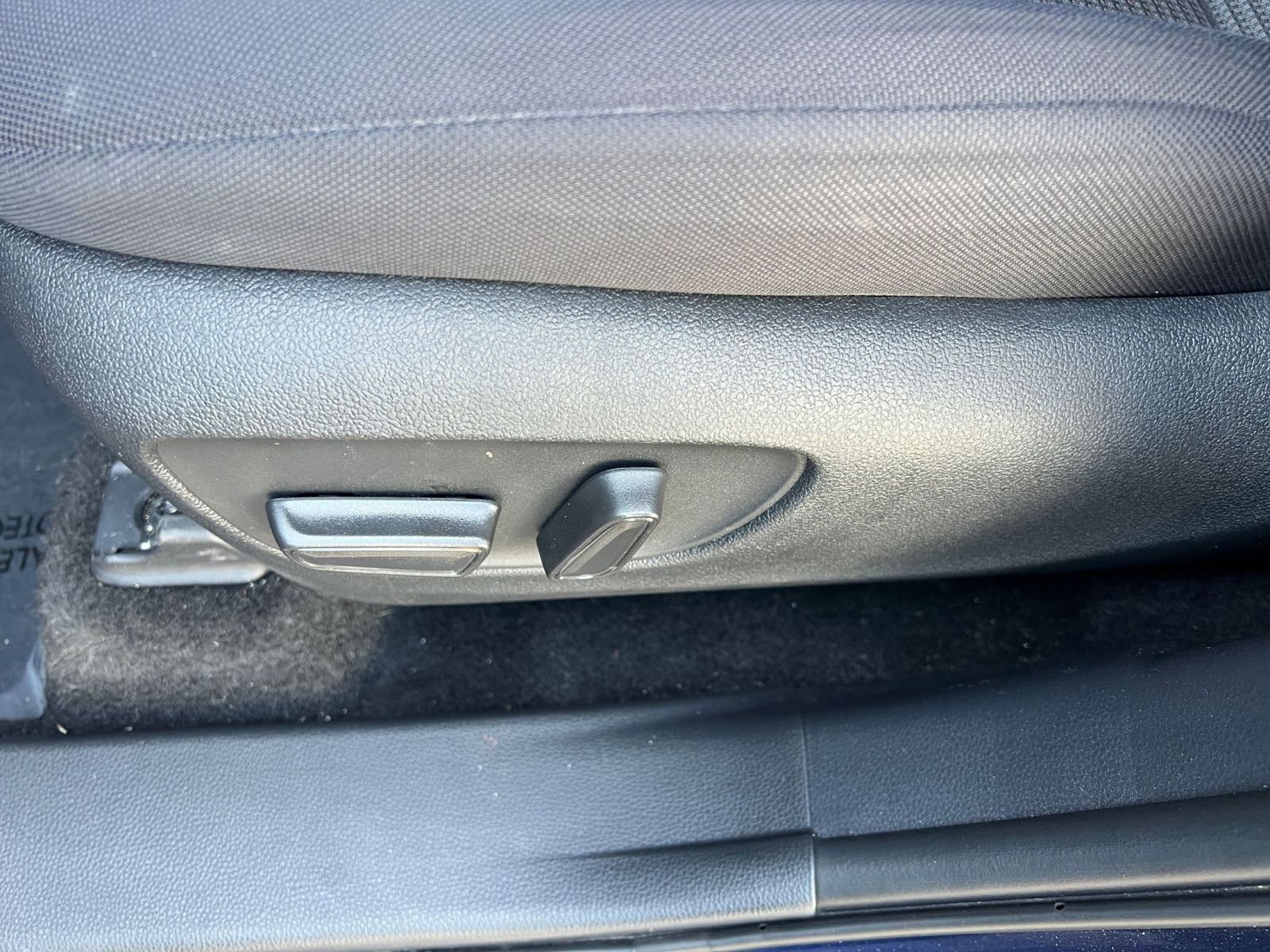 Thumbnail: 2025 Toyota Highlander - 24