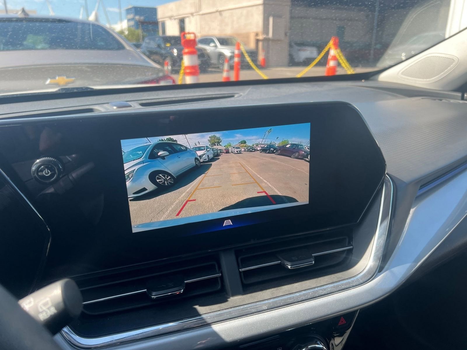 Thumbnail: 2025 Chevrolet Trax - 24