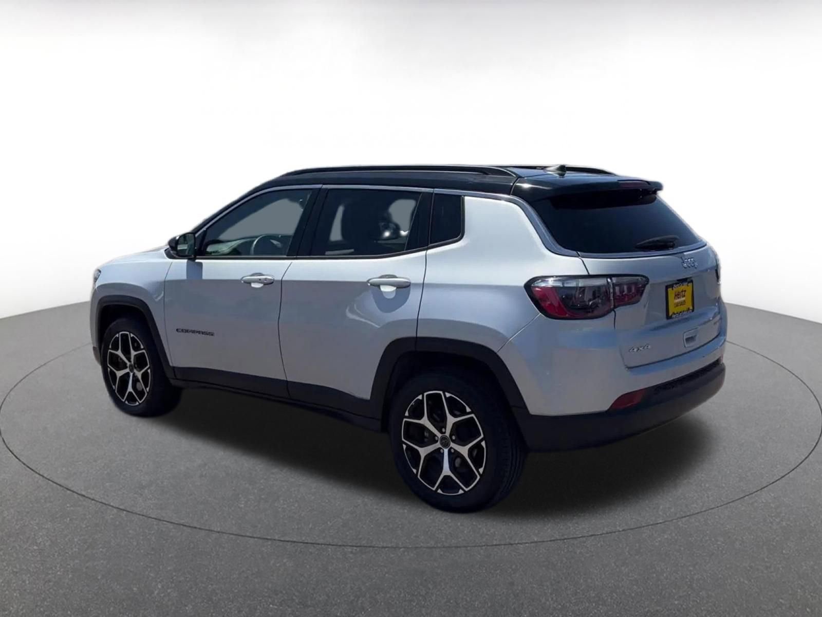 Thumbnail: 2025 Jeep Compass - 10