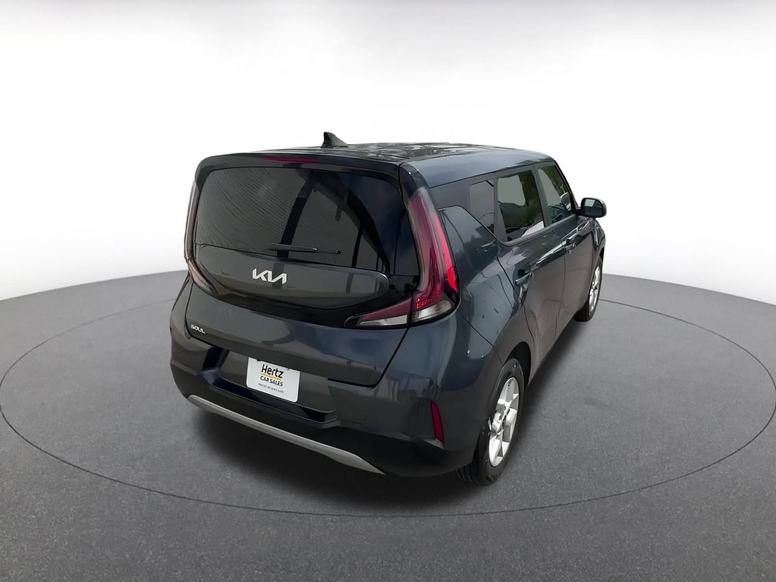 2024 Kia Soul LX 13