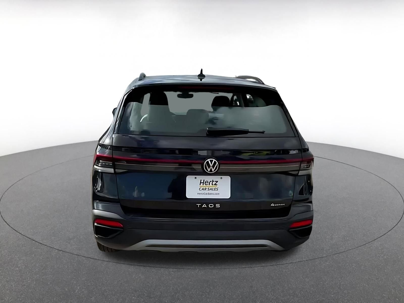 Thumbnail: 2025 Volkswagen Taos - 12