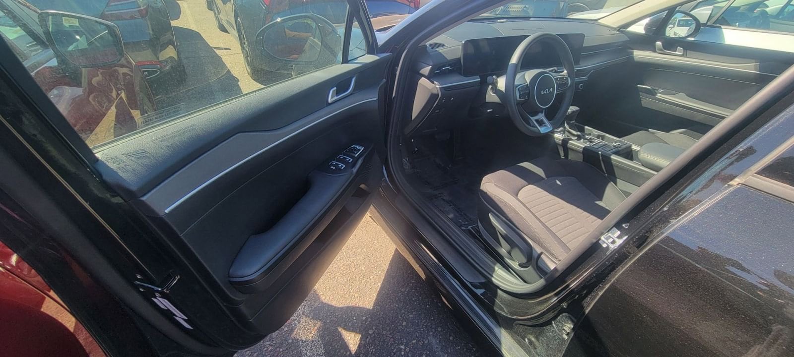 Thumbnail: 2025 Kia K5 - 3