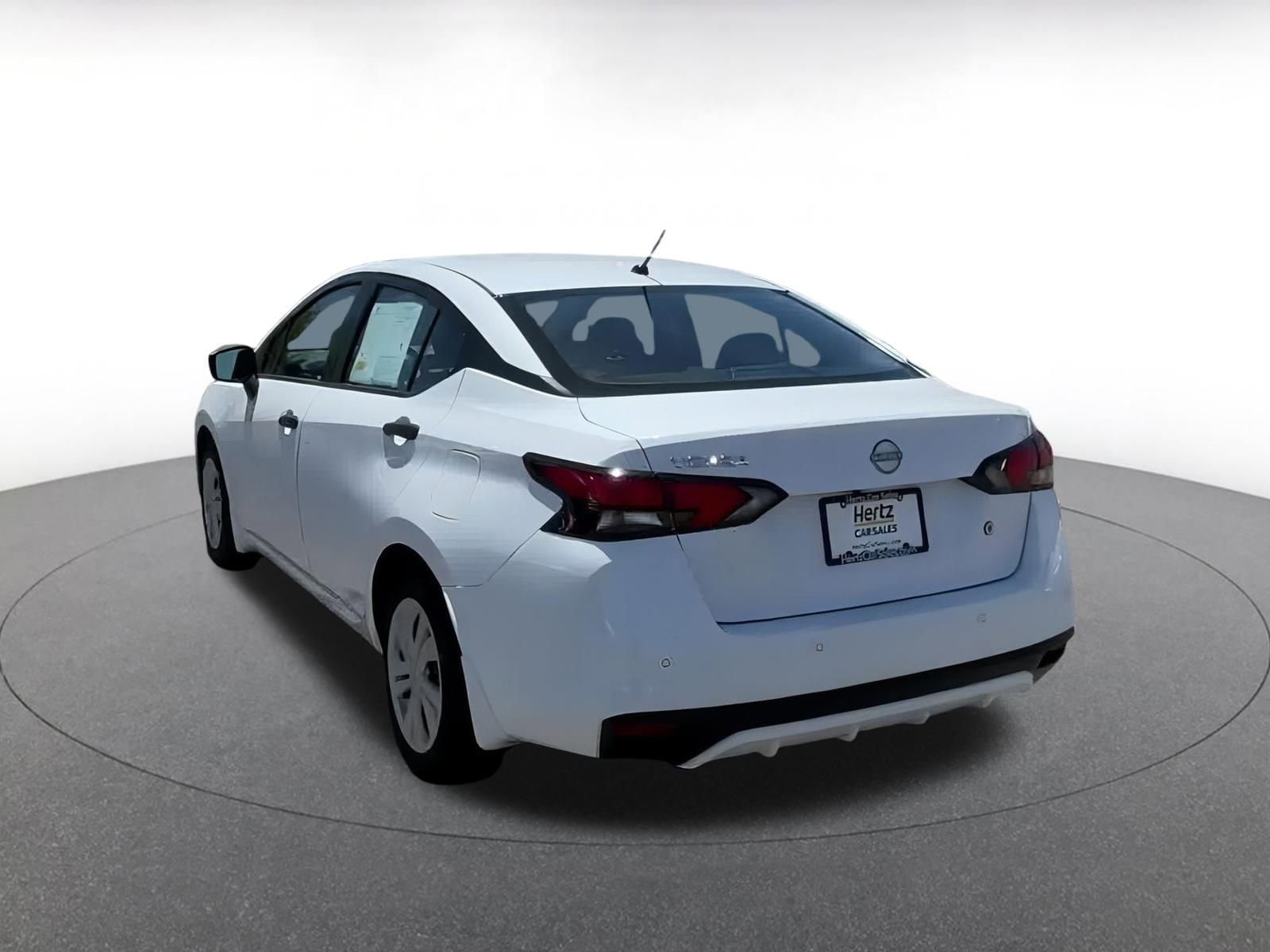 2024 Nissan Versa S 5