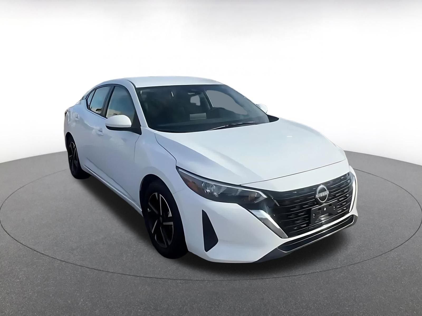 Thumbnail: 2025 Nissan Sentra - 3