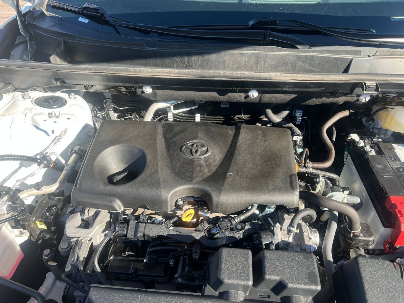 Thumbnail: 2025 Toyota RAV4 - 32