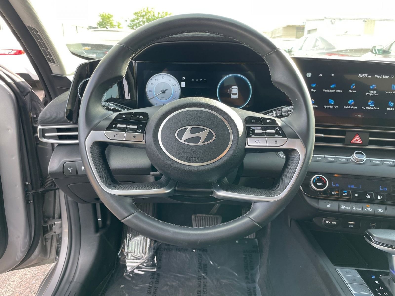 Thumbnail: 2025 Hyundai Elantra - 27