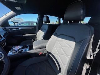 Thumbnail: 2025 Volkswagen Atlas - 13