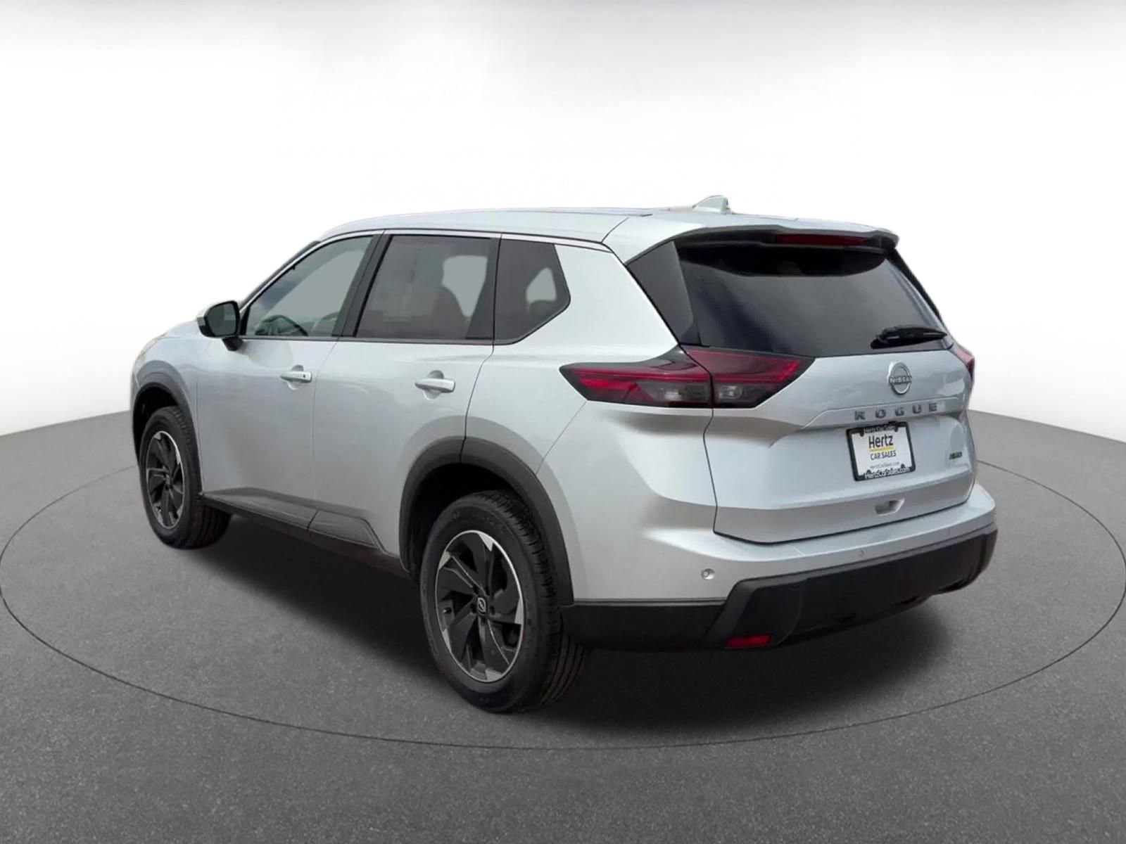 Thumbnail: 2025 Nissan Rogue - 12