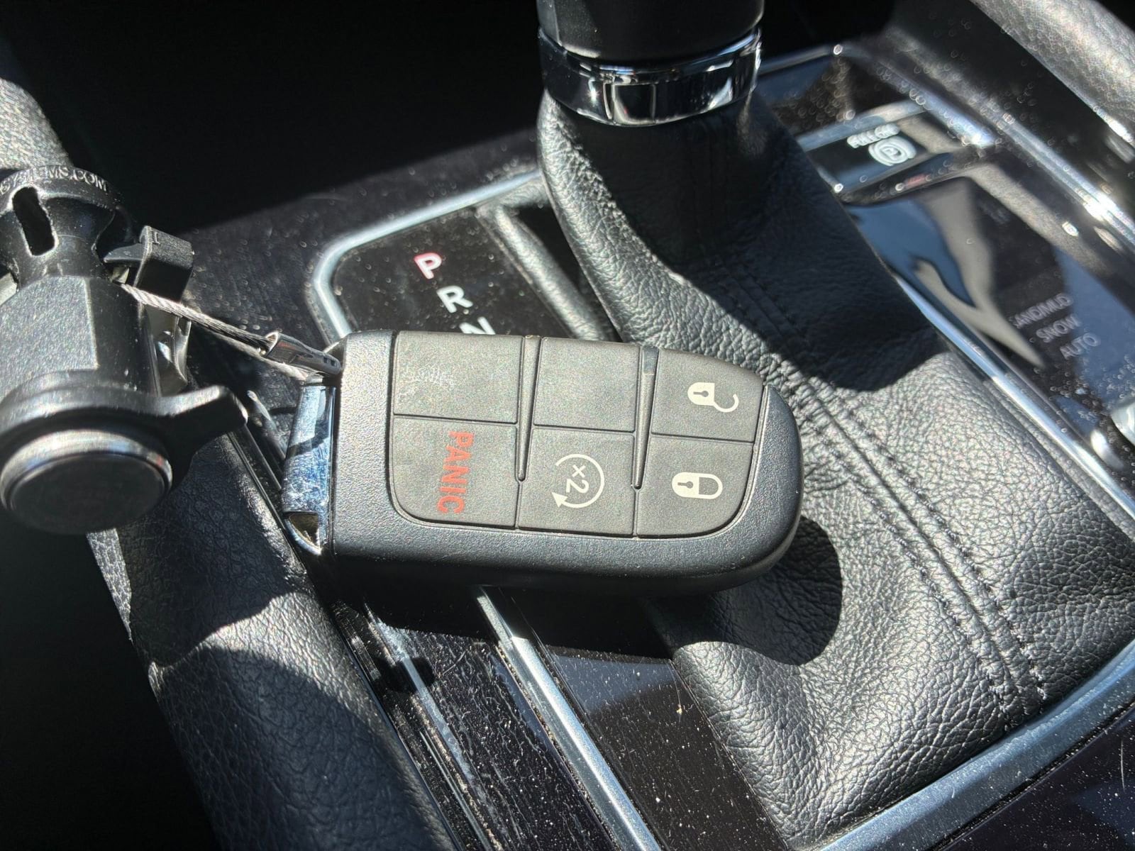 Thumbnail: 2025 Jeep Compass - 21