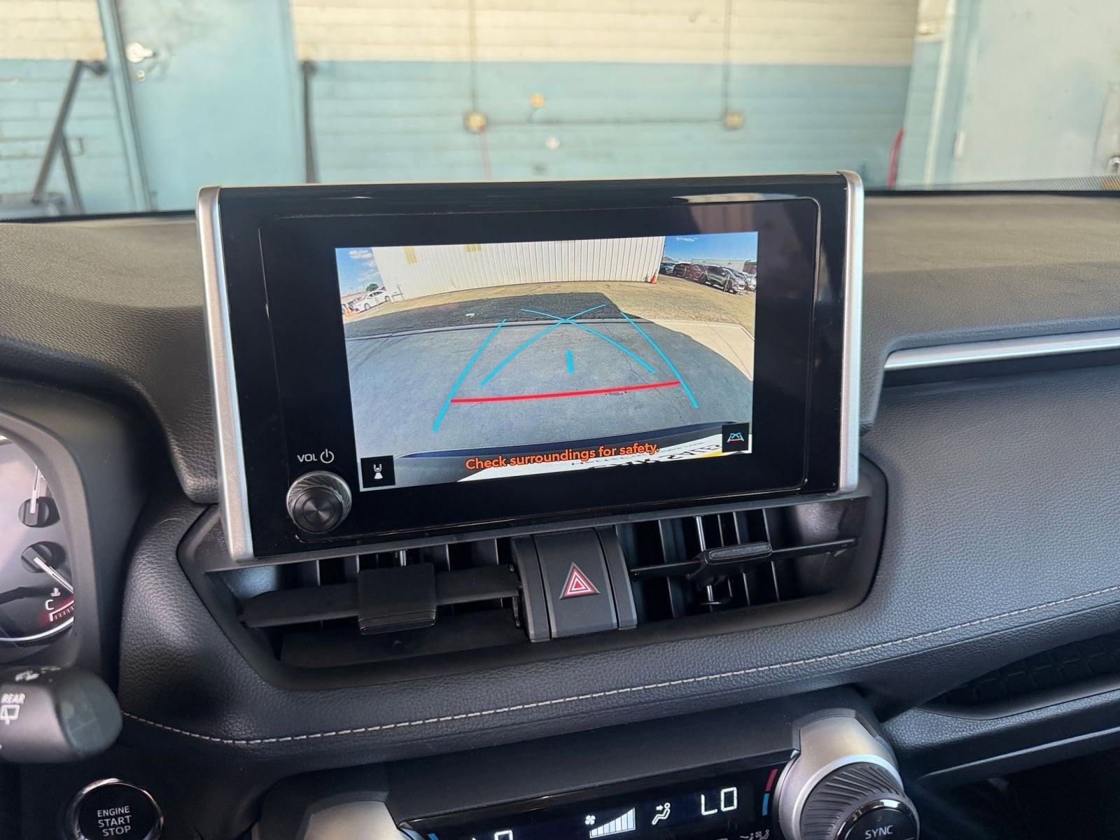 Thumbnail: 2025 Toyota RAV4 - 17