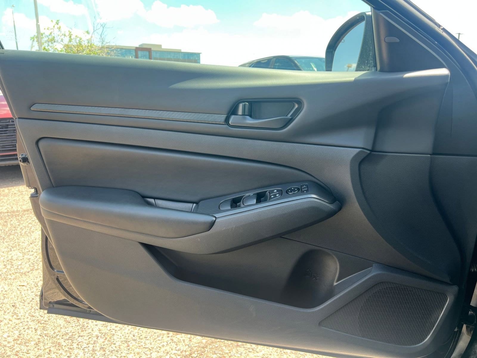 Thumbnail: 2024 Nissan Altima - 18