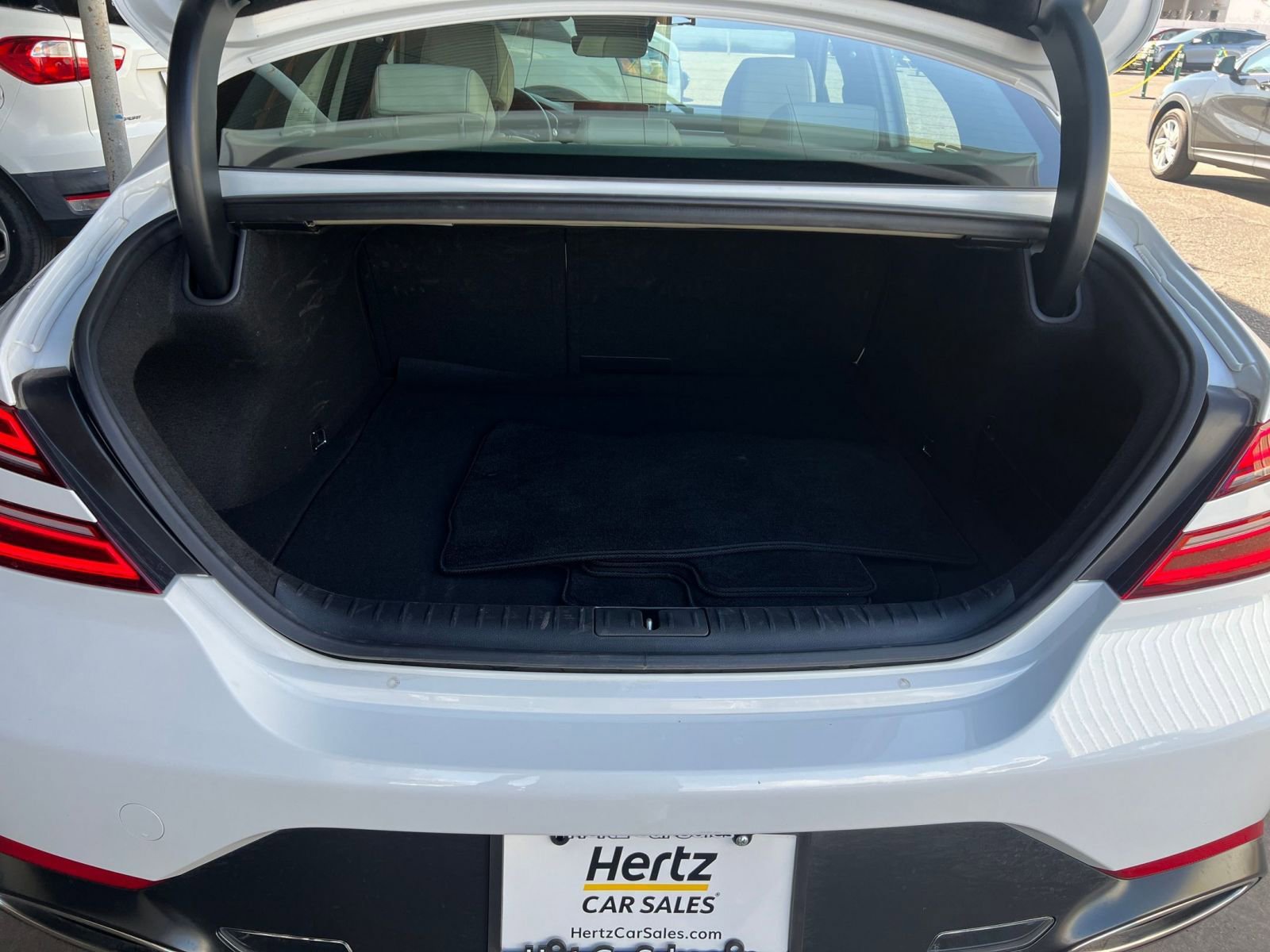 Thumbnail: 2025 Genesis G70 - 31