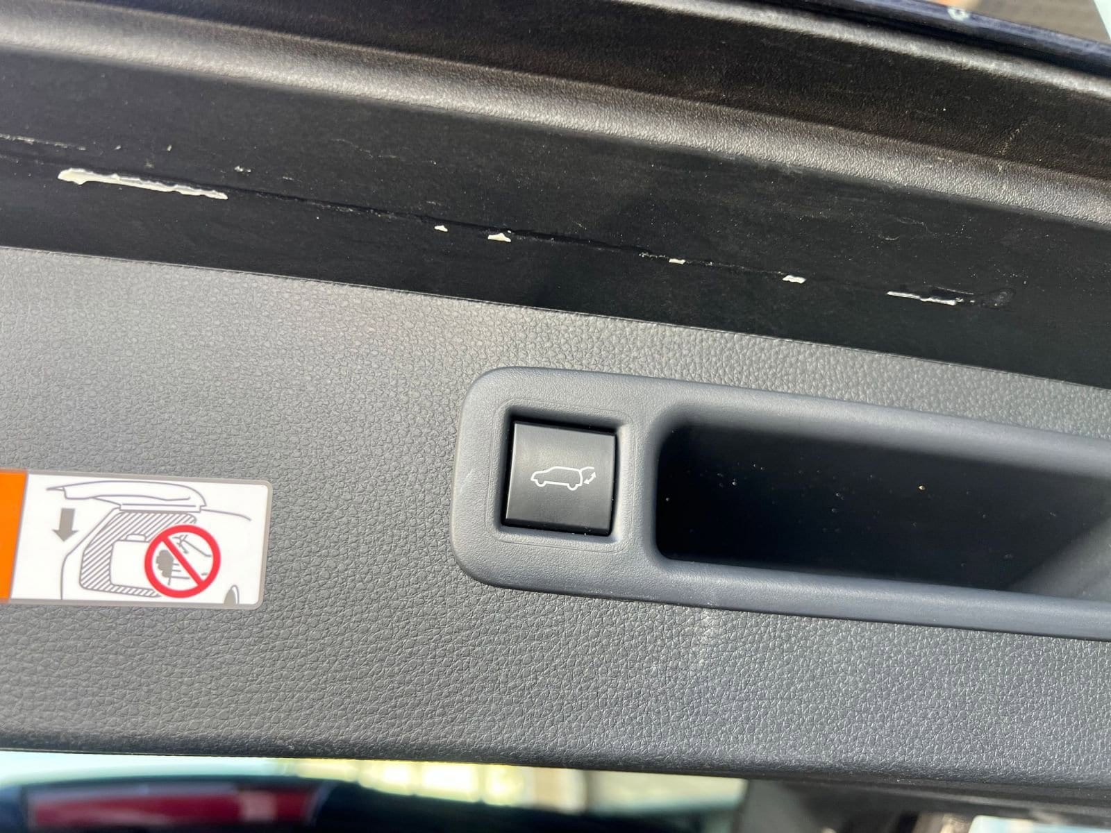 Thumbnail: 2025 Toyota Highlander - 22