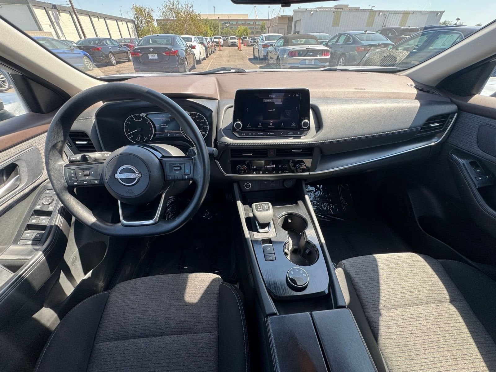 Thumbnail: 2023 Nissan Rogue - 34