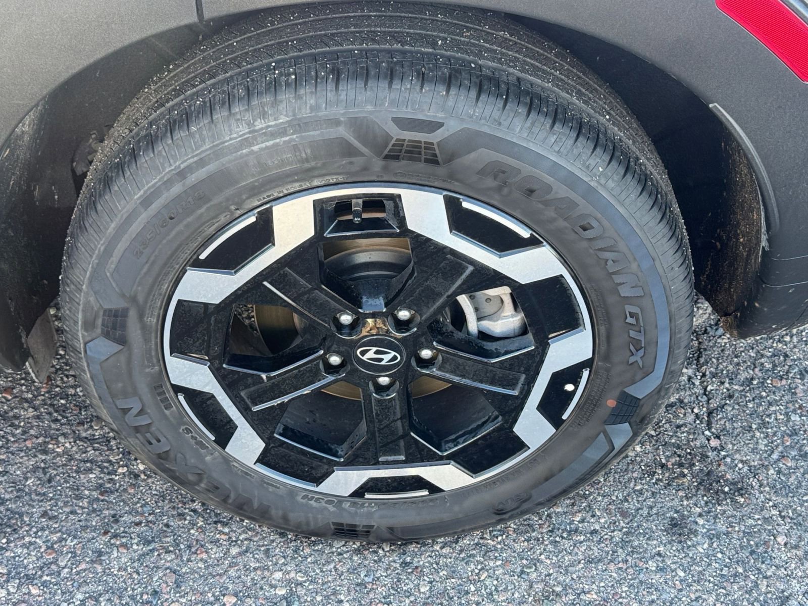 Thumbnail: 2025 Hyundai Santa Fe - 32