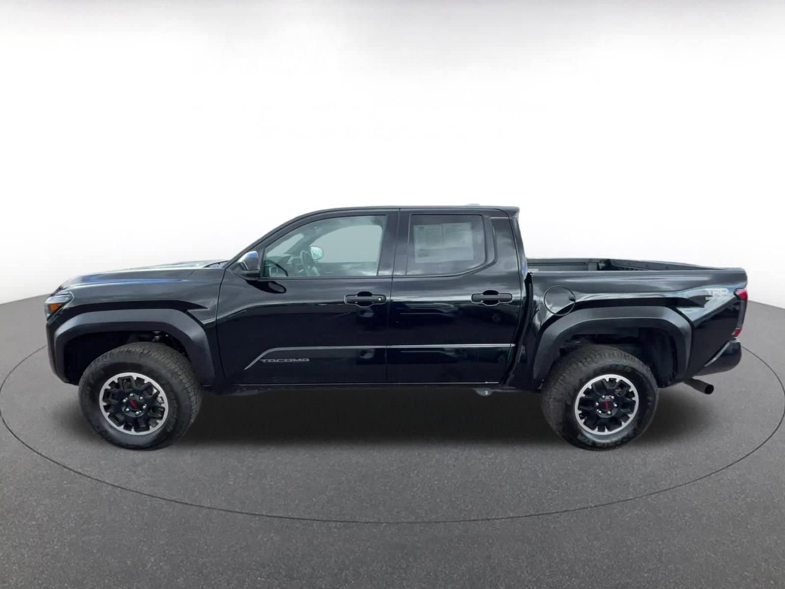 Thumbnail: 2025 Toyota Tacoma - 9