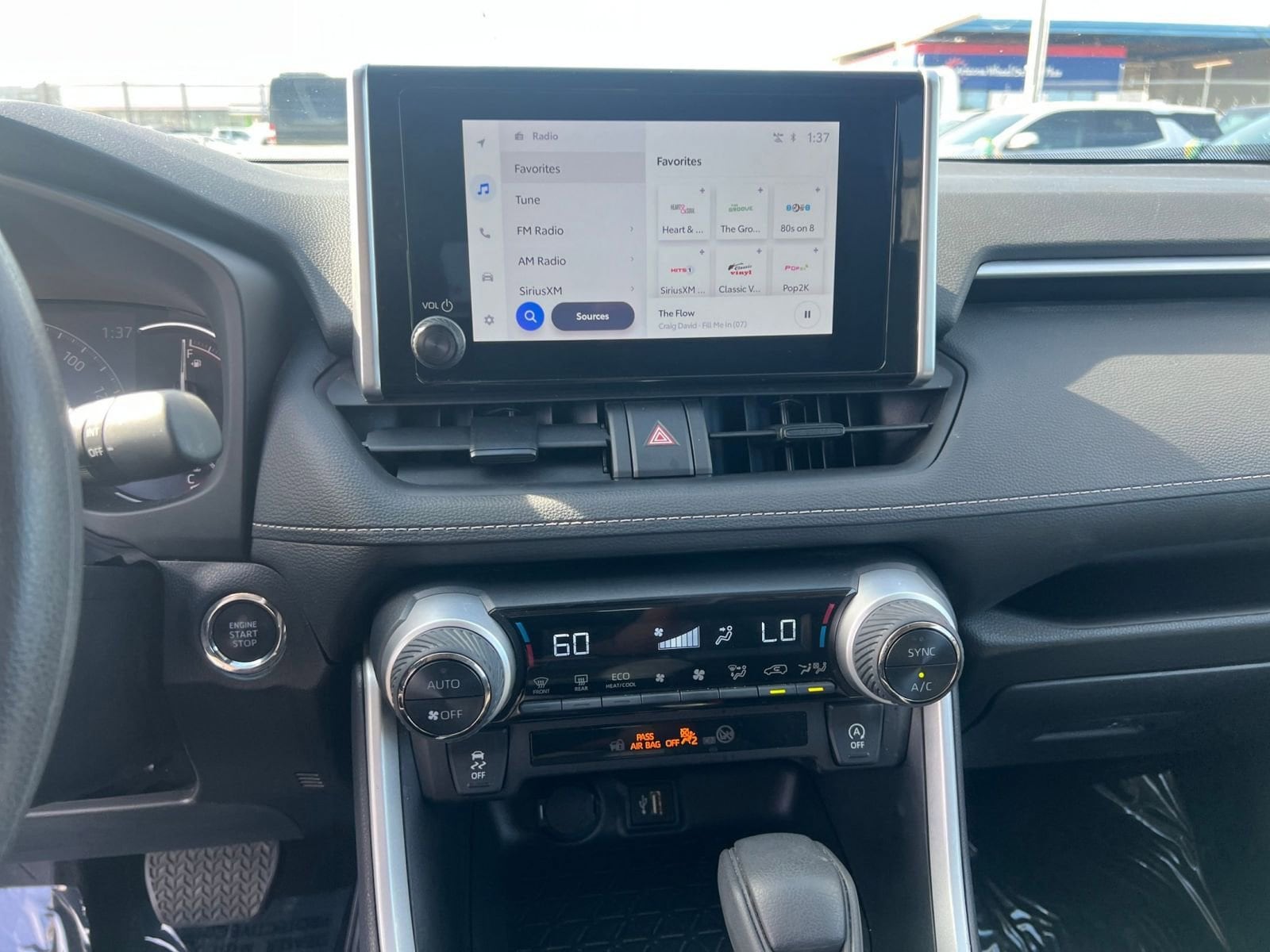 Thumbnail: 2025 Toyota RAV4 - 18