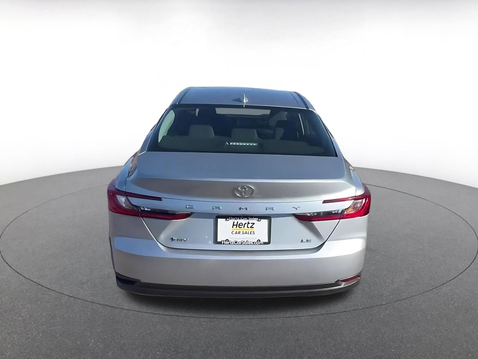 Thumbnail: 2025 Toyota Camry - 12