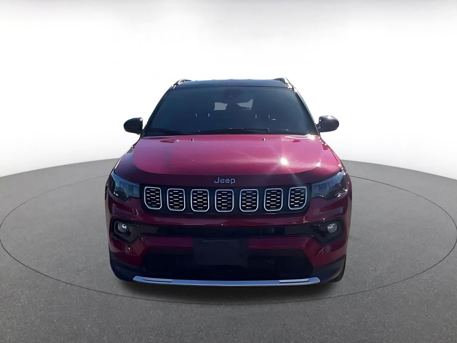 Thumbnail: 2025 Jeep Compass - 3