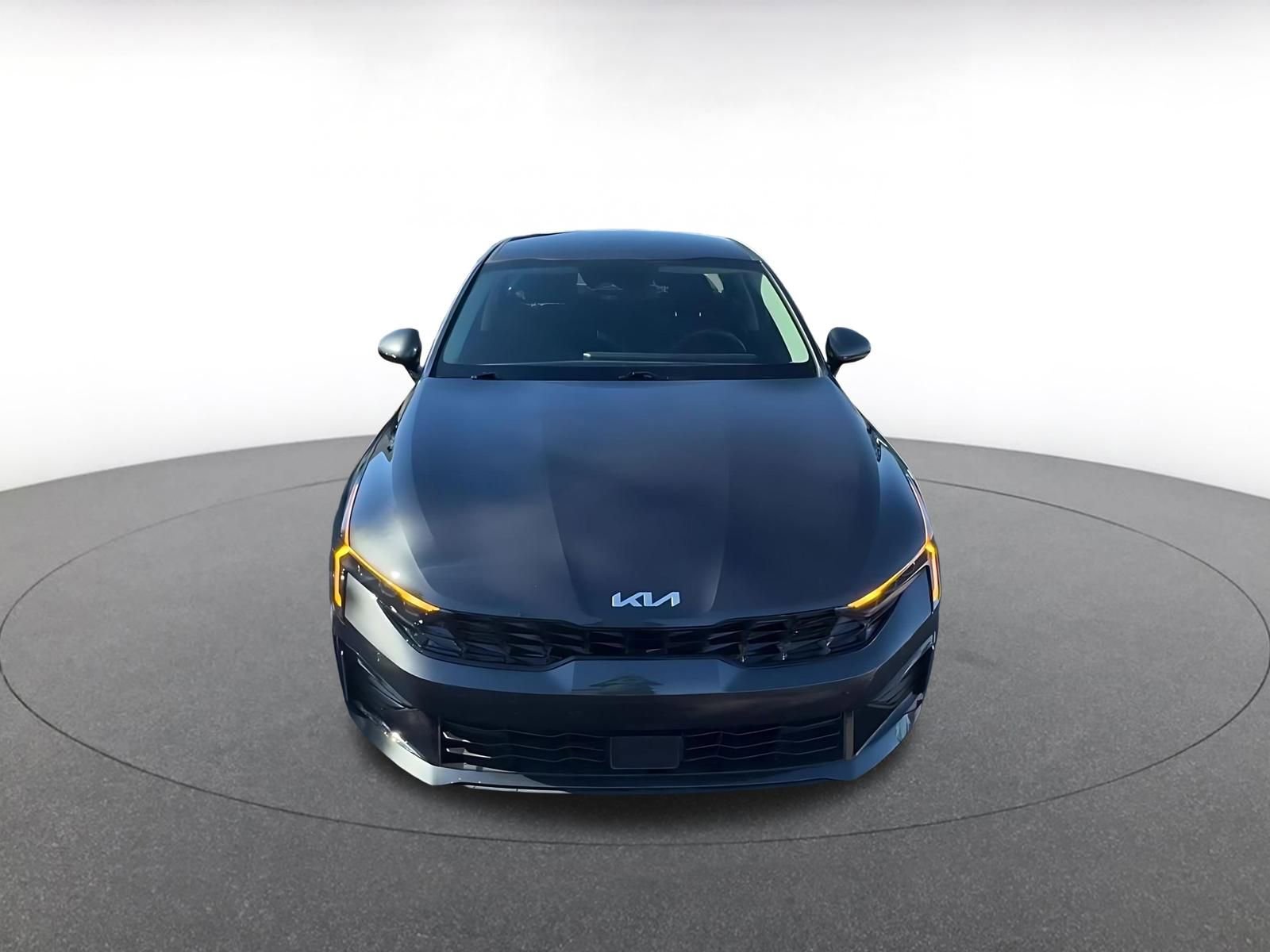 Thumbnail: 2025 Kia K5 - 4