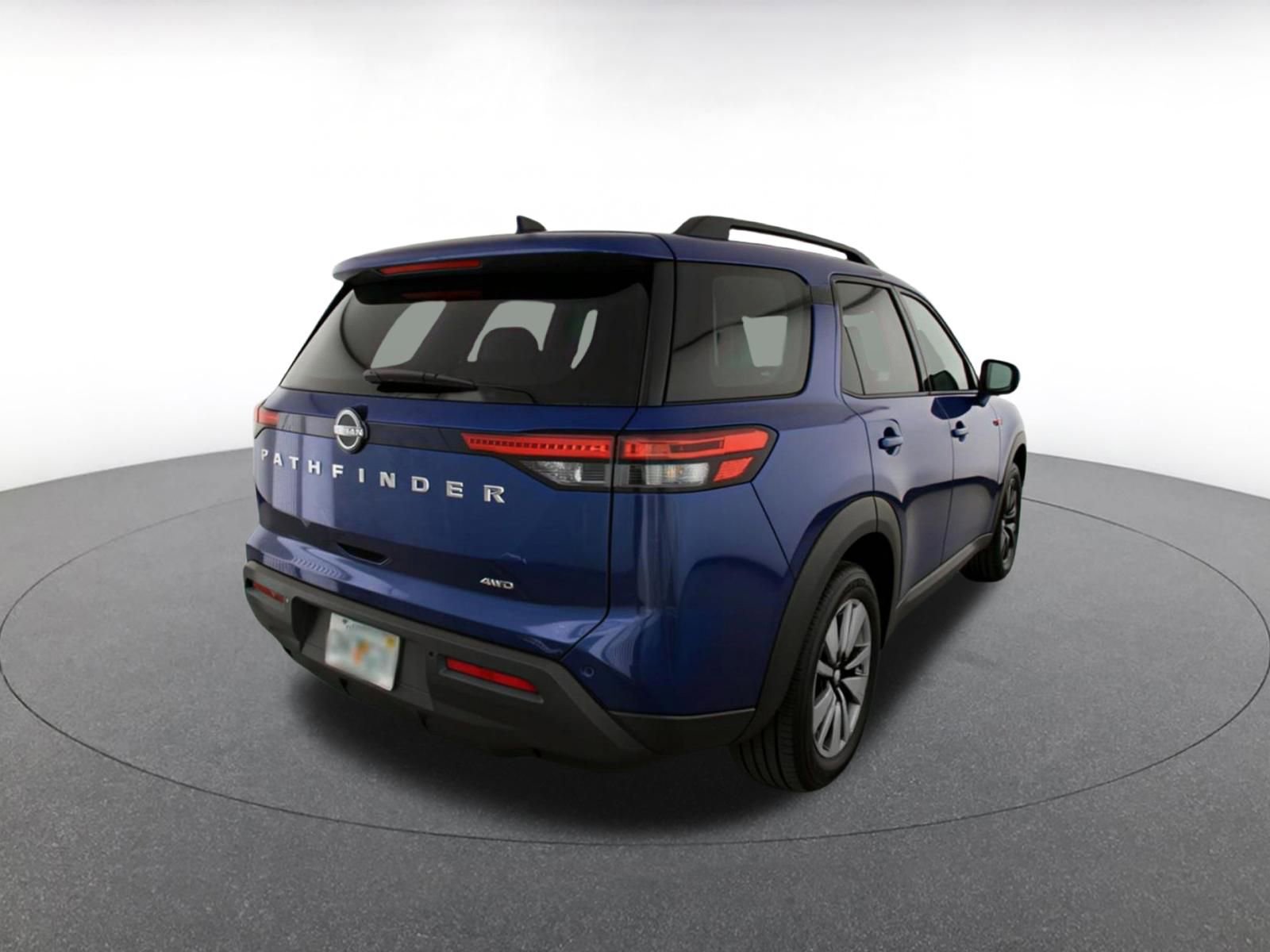 Thumbnail: 2025 Nissan Pathfinder - 9