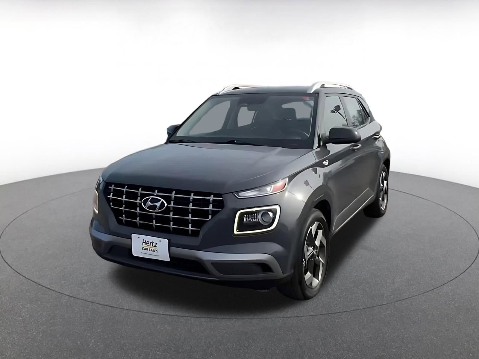 Thumbnail: 2023 Hyundai Venue - 7