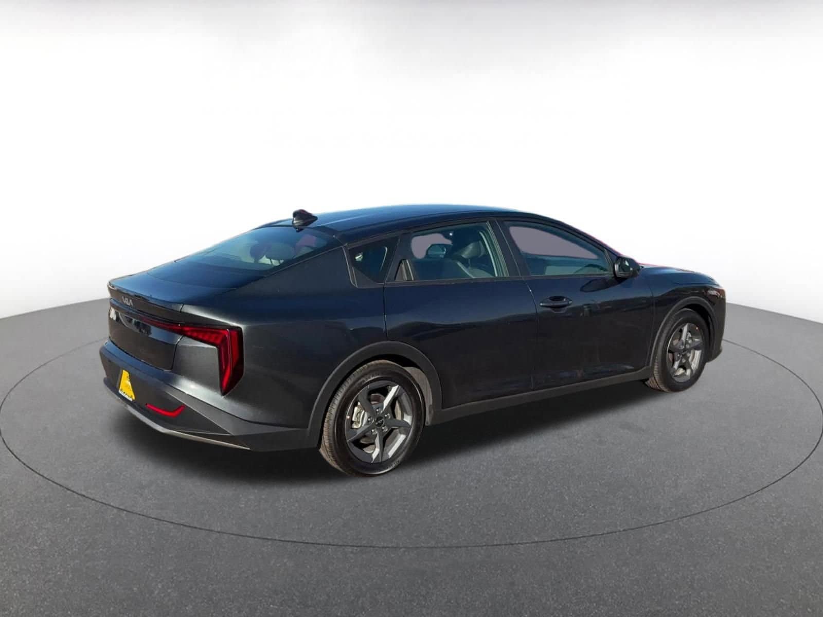 Thumbnail: 2025 Kia K4 - 15