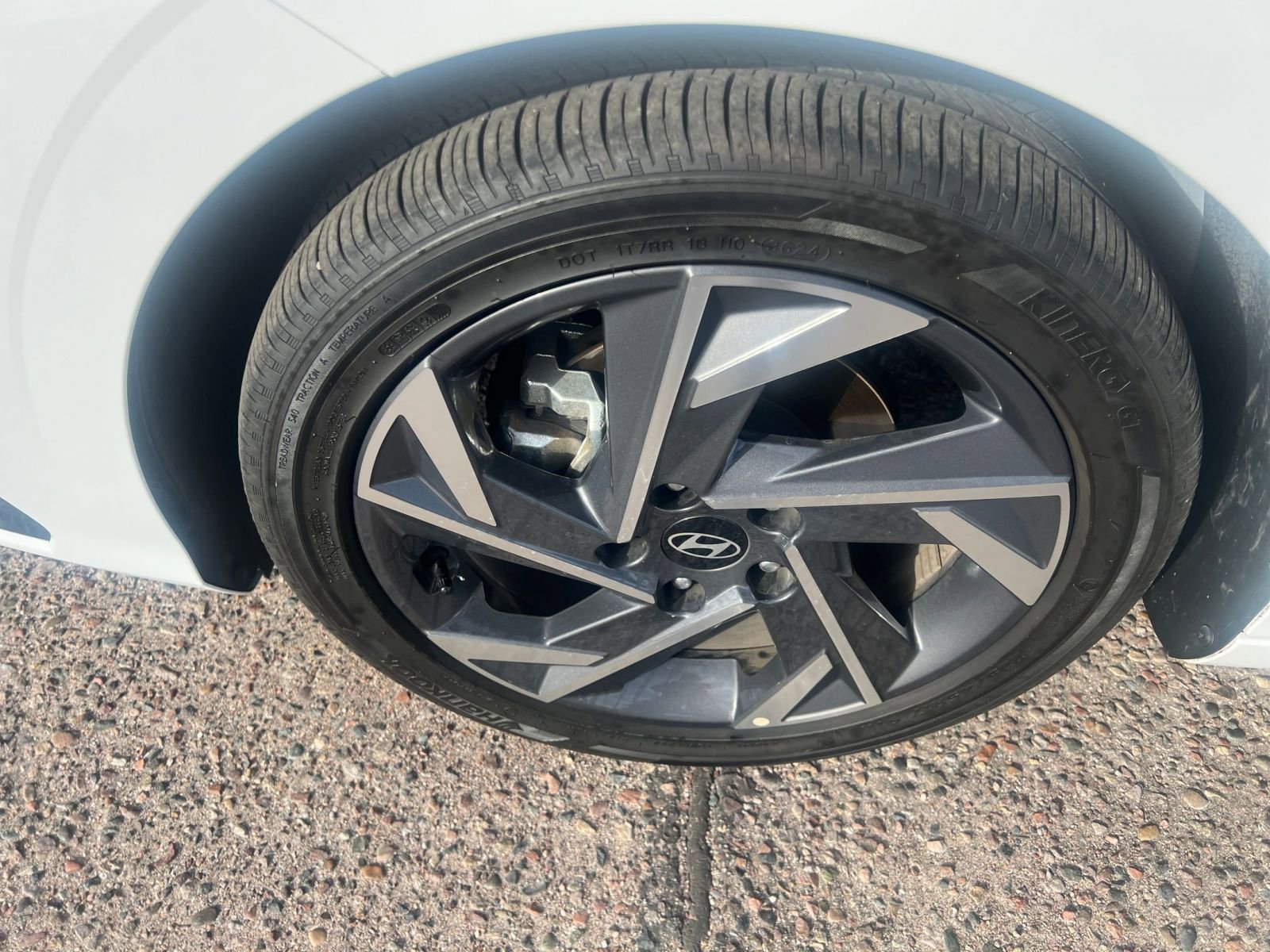 Thumbnail: 2025 Hyundai Elantra - 30