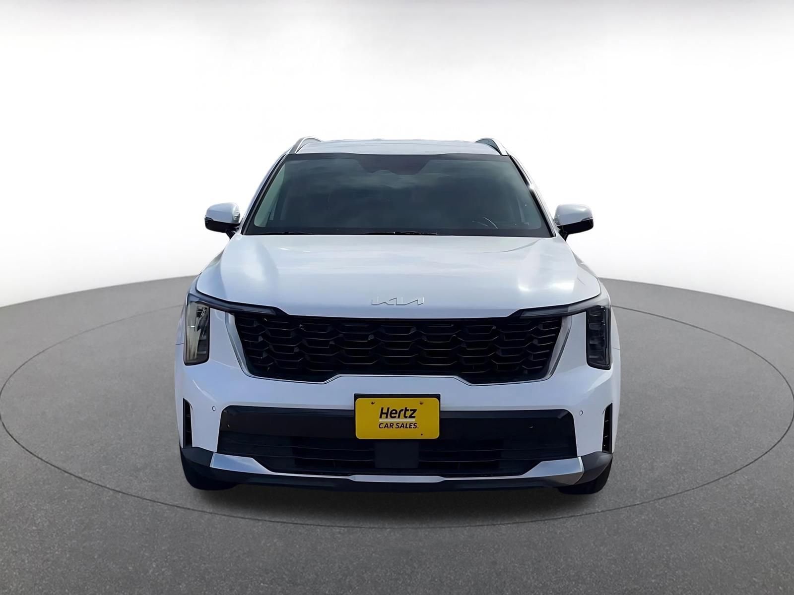 Thumbnail: 2024 Kia Sorento - 4