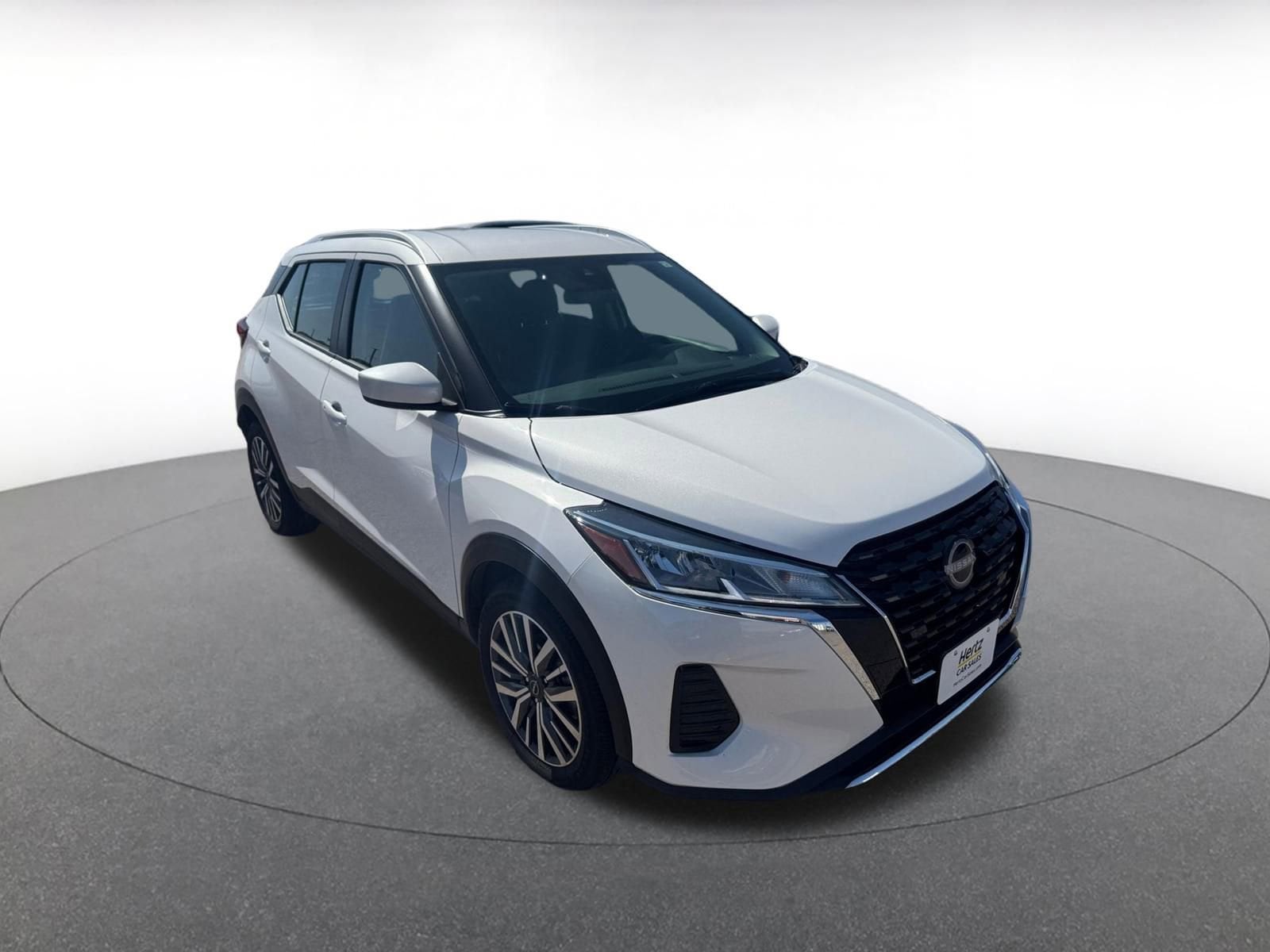 Thumbnail: 2024 Nissan Kicks - 1