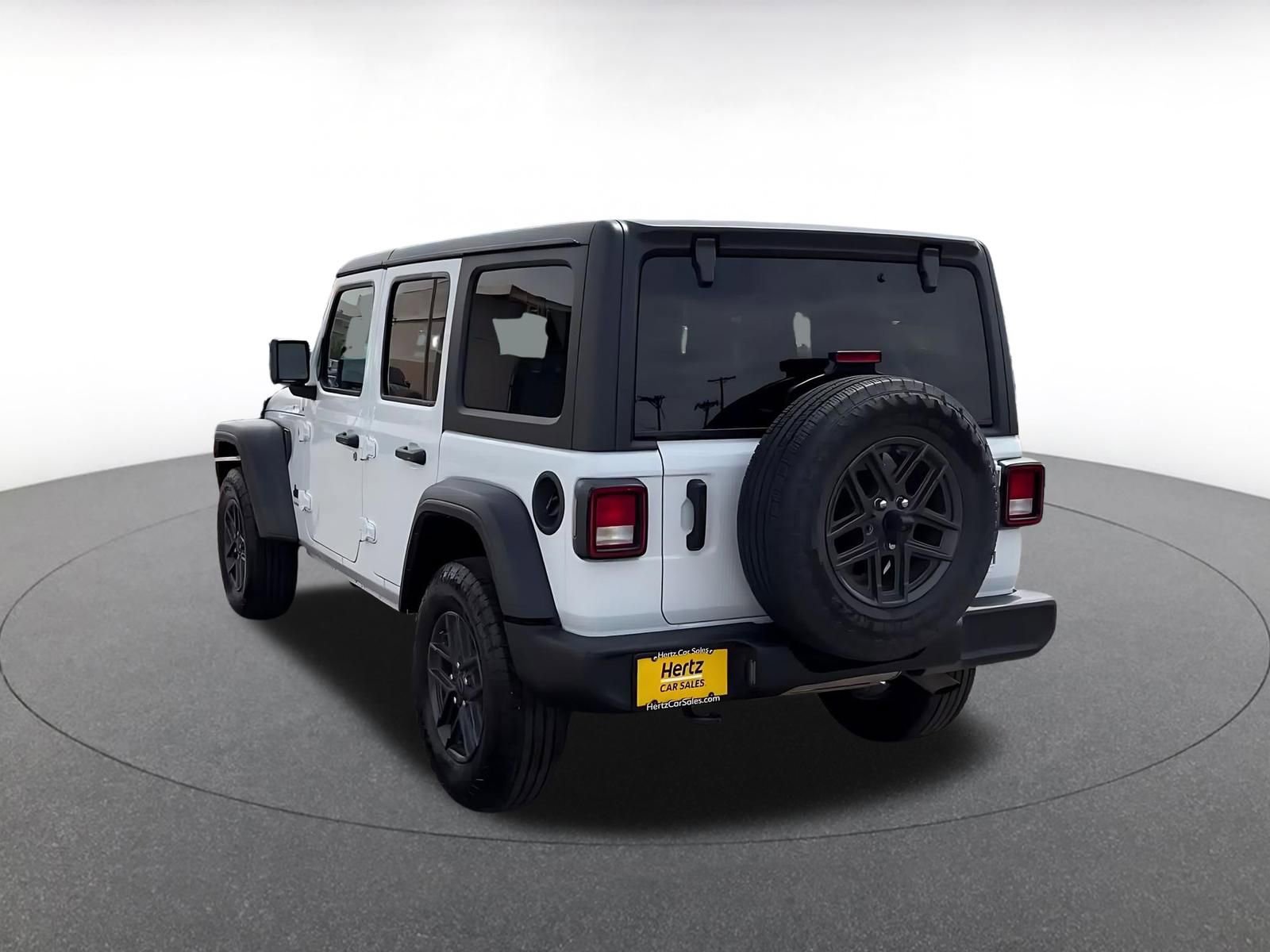 Thumbnail: 2025 Jeep Wrangler - 11