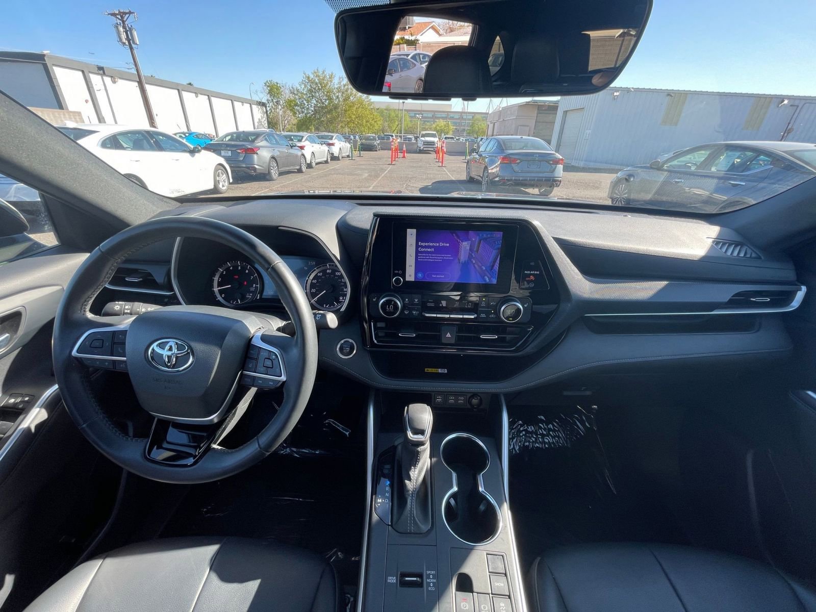 Thumbnail: 2024 Toyota Highlander - 33