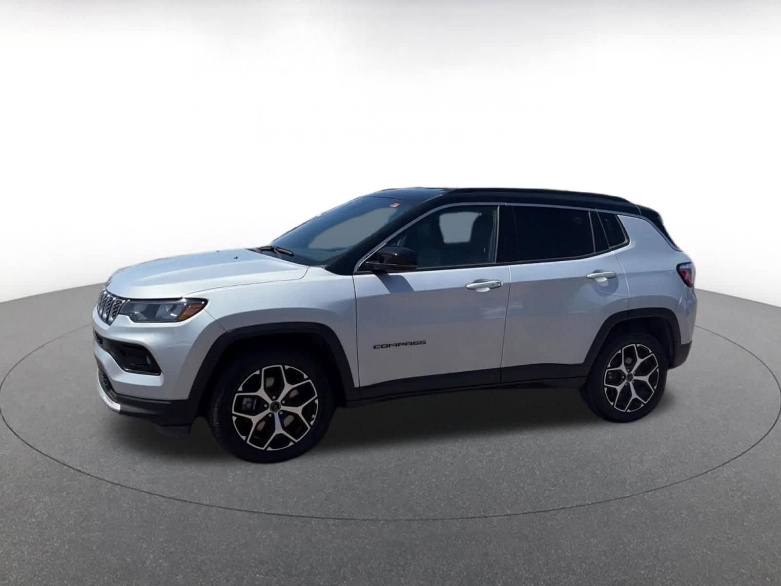 Thumbnail: 2025 Jeep Compass - 8