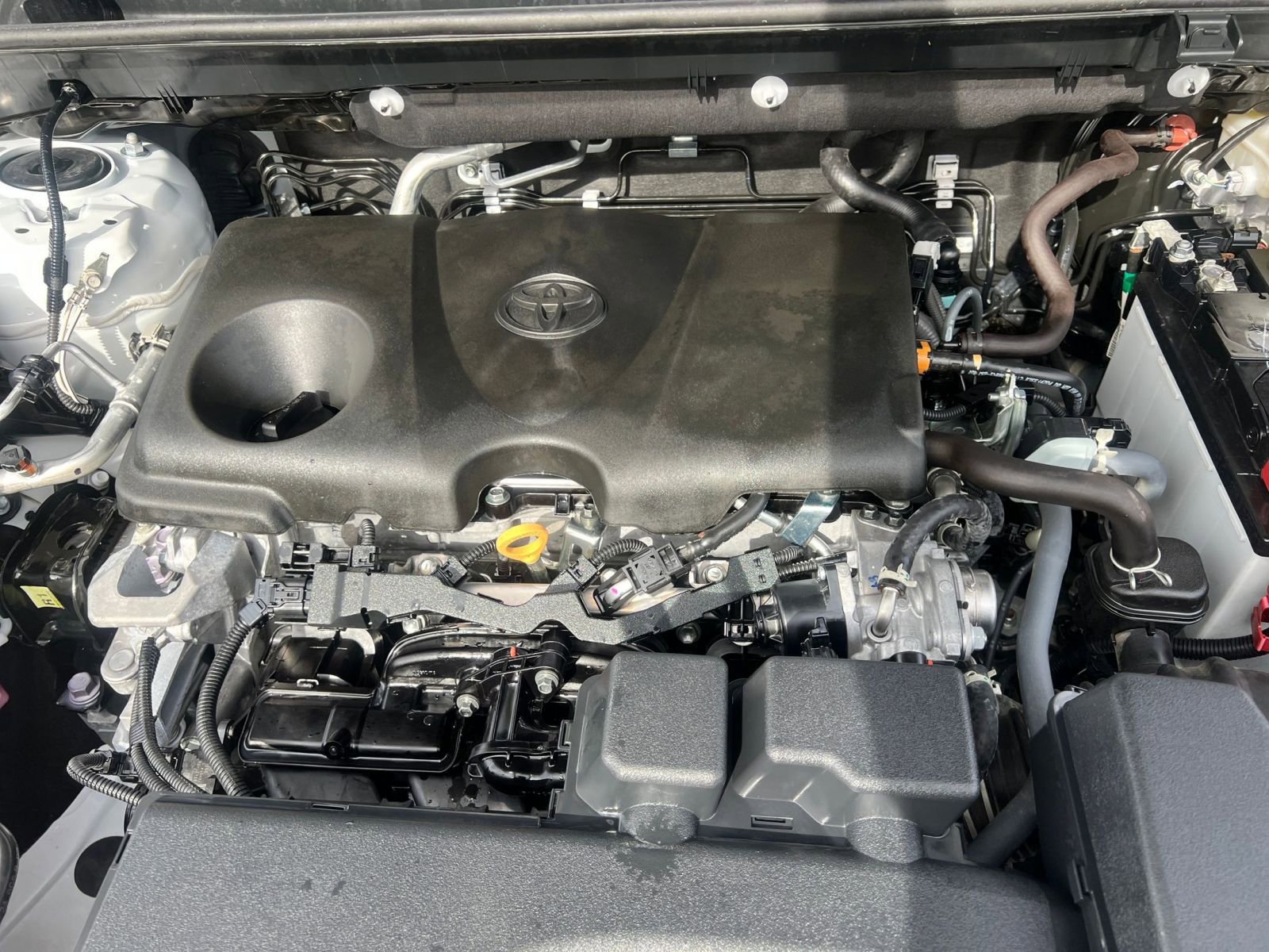 Thumbnail: 2025 Toyota RAV4 - 32