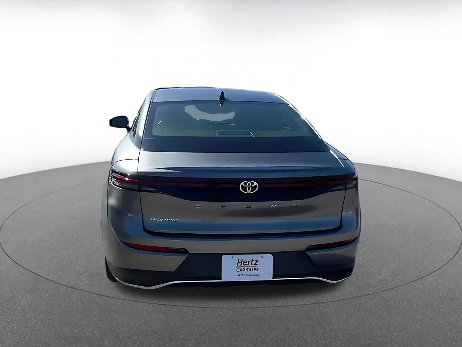 Thumbnail: 2025 Toyota Crown - 8