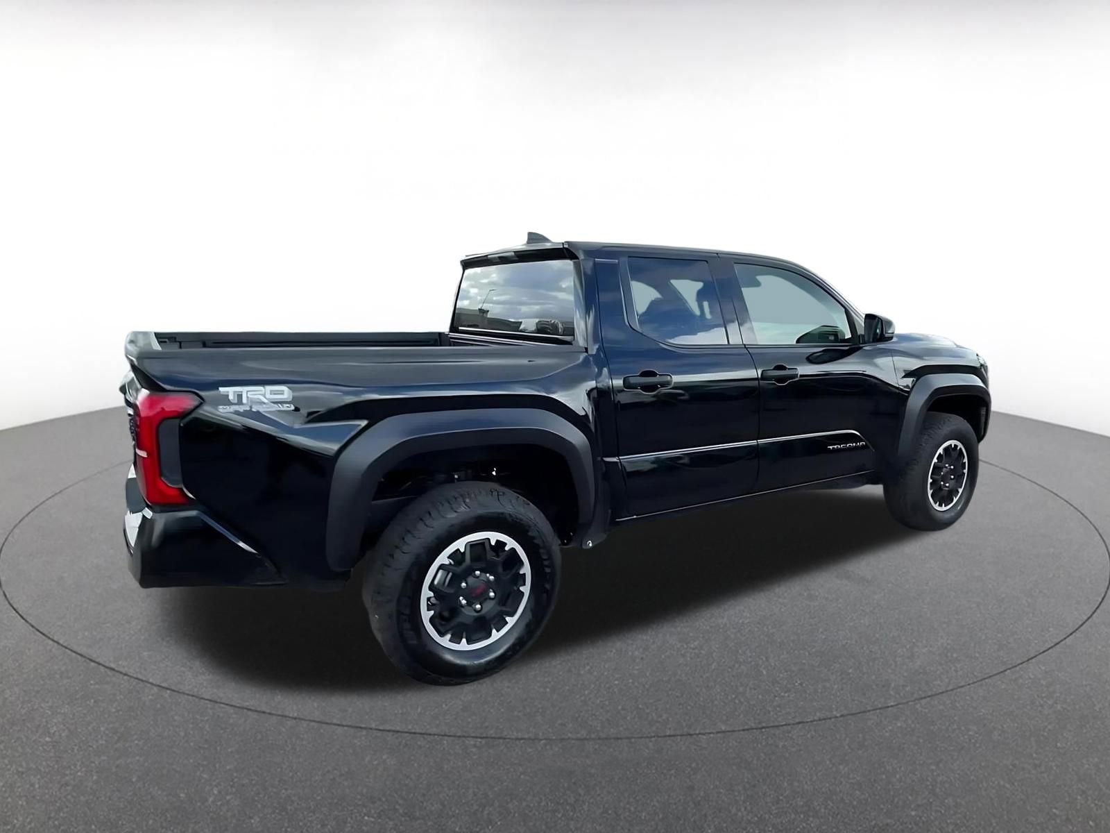 Thumbnail: 2025 Toyota Tacoma - 15
