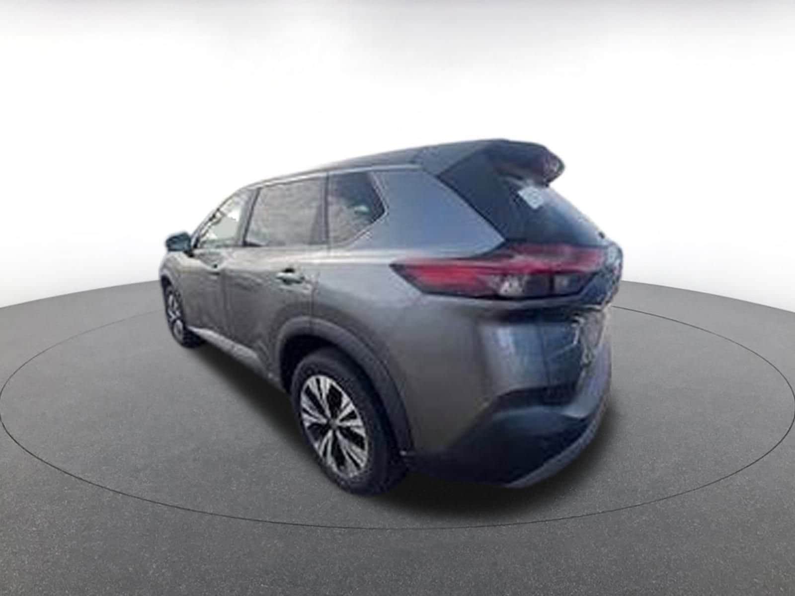 Thumbnail: 2023 Nissan Rogue - 4