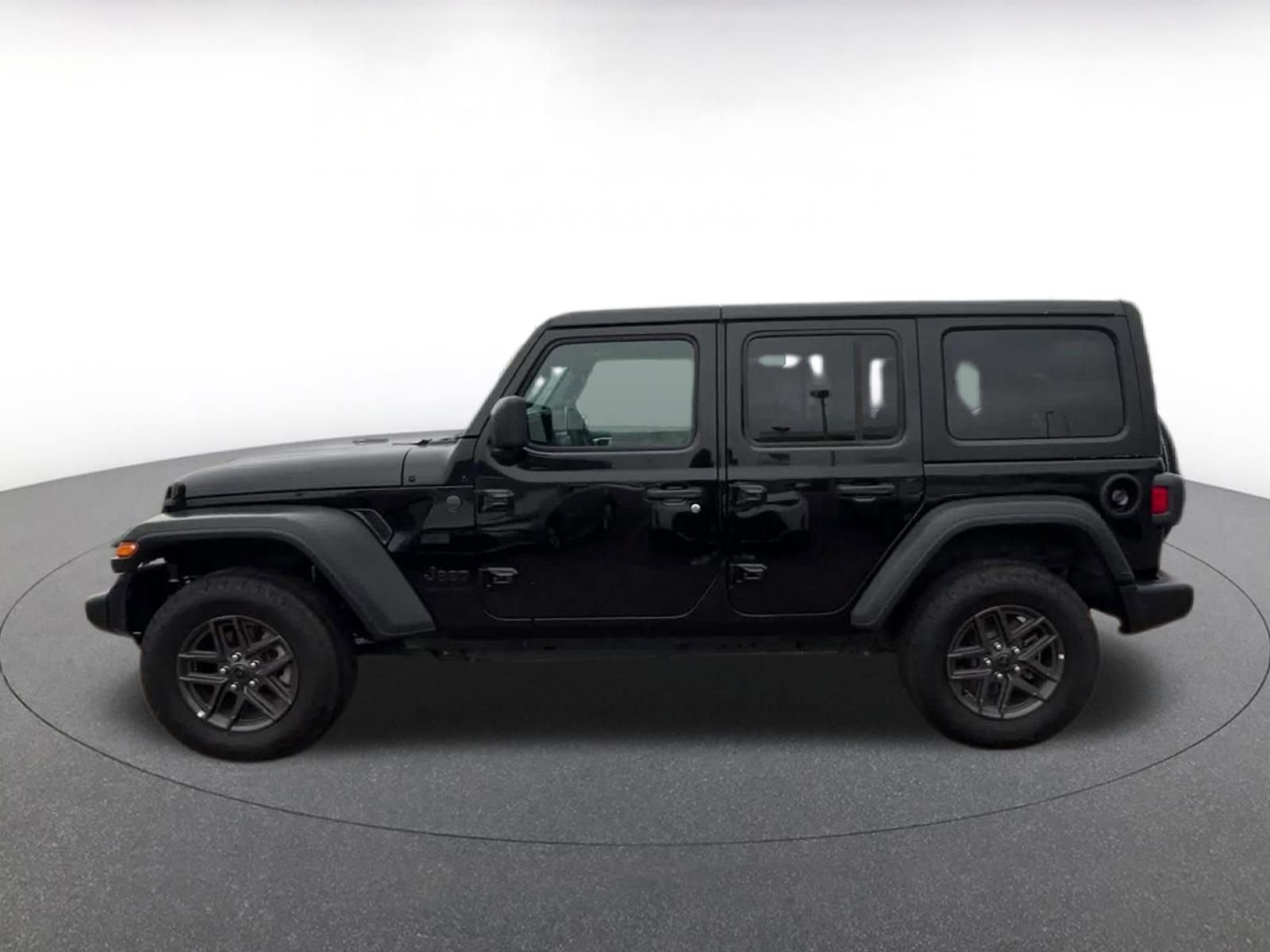 Thumbnail: 2025 Jeep Wrangler - 4