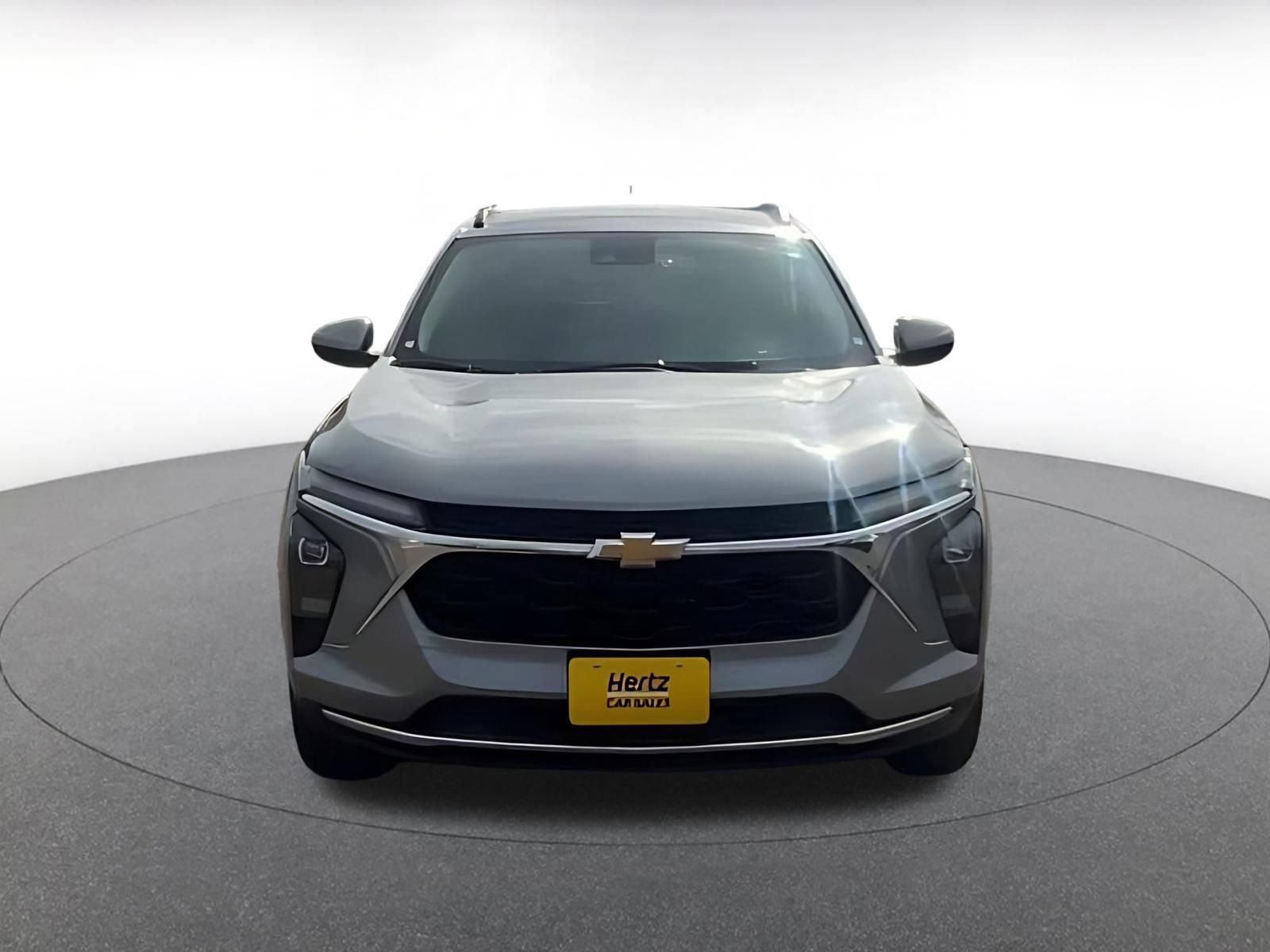 Thumbnail: 2025 Chevrolet Trax - 4