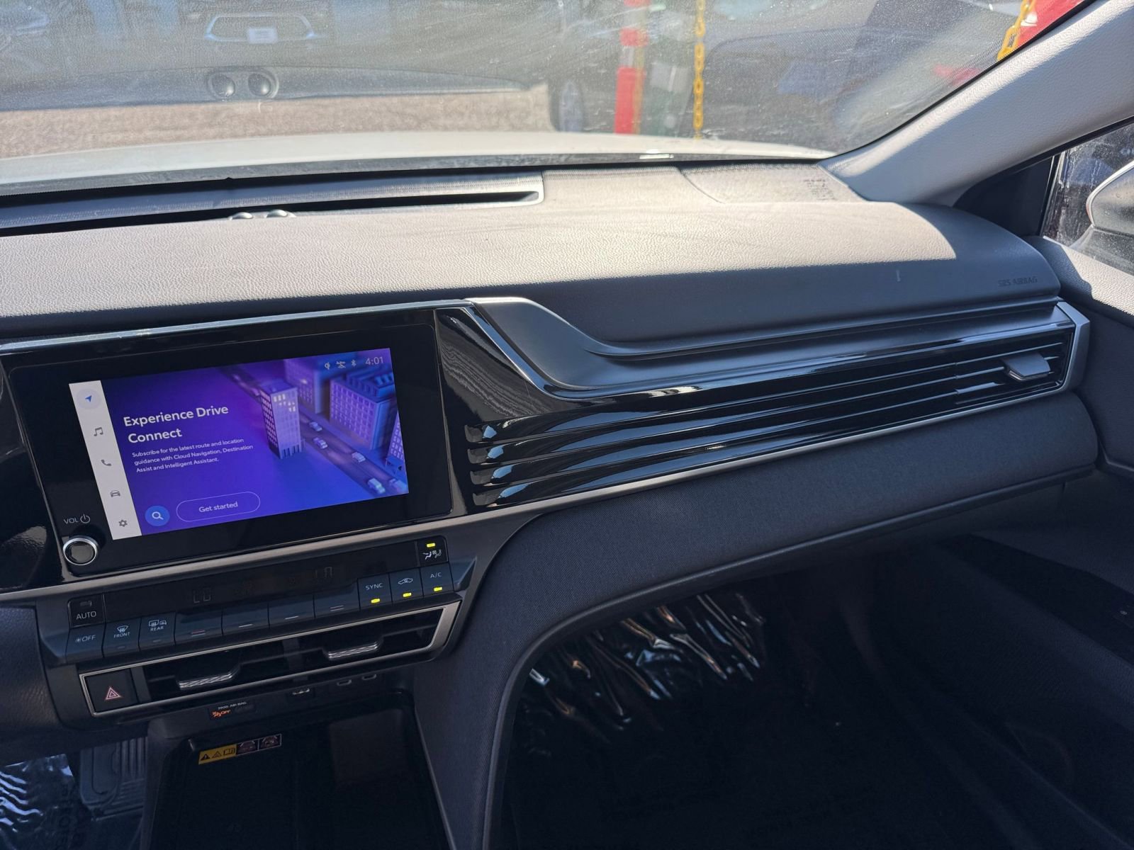 Thumbnail: 2025 Toyota Camry - 33