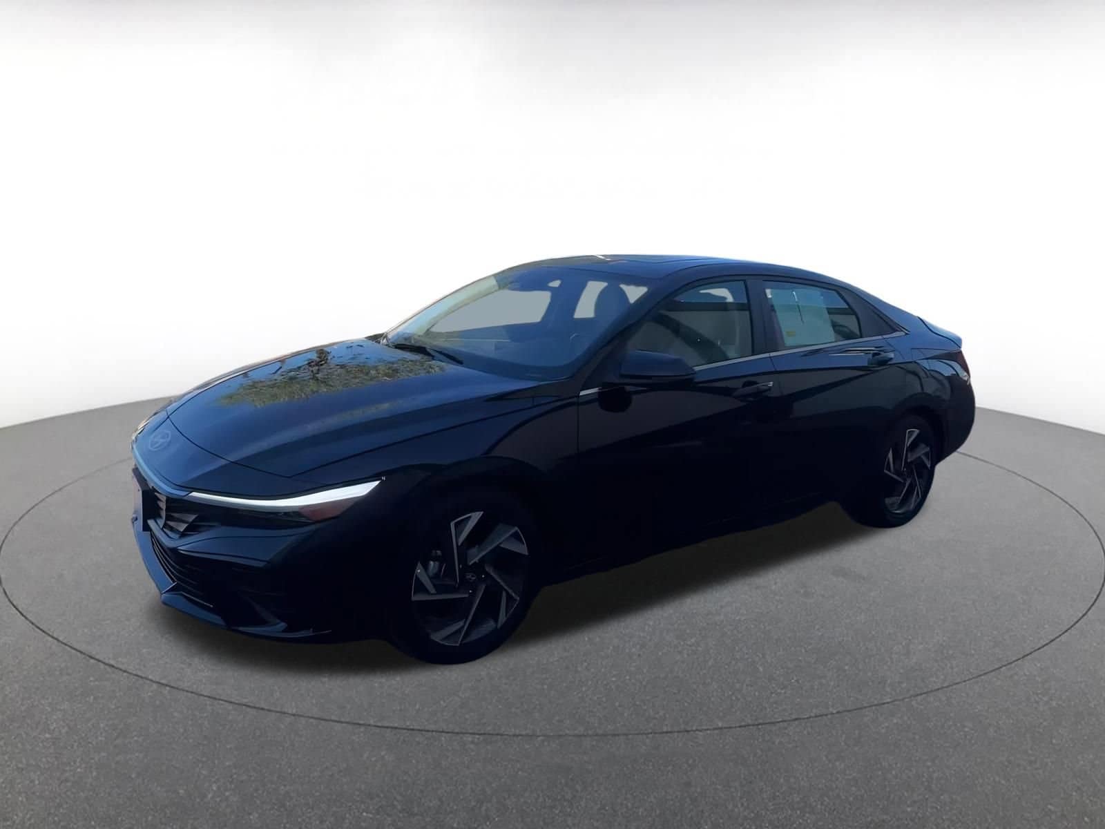 Thumbnail: 2025 Hyundai Elantra - 8