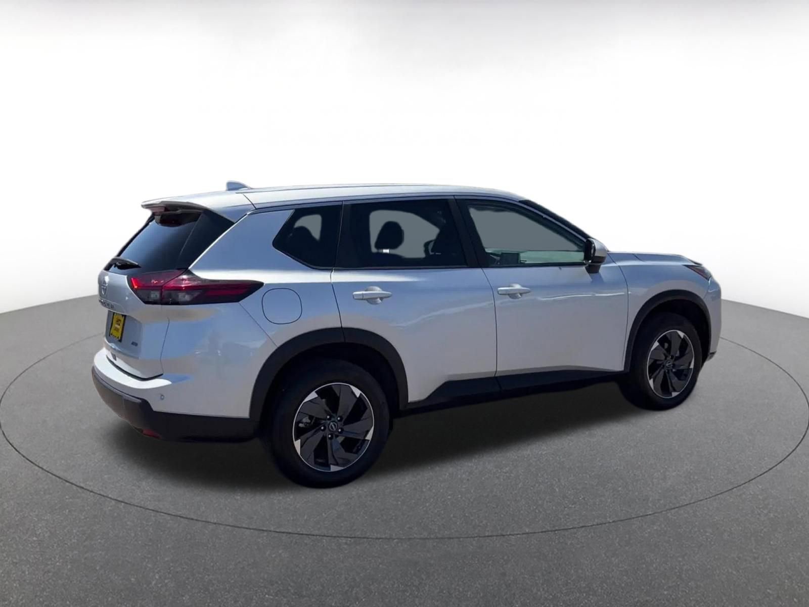 Thumbnail: 2025 Nissan Rogue - 14